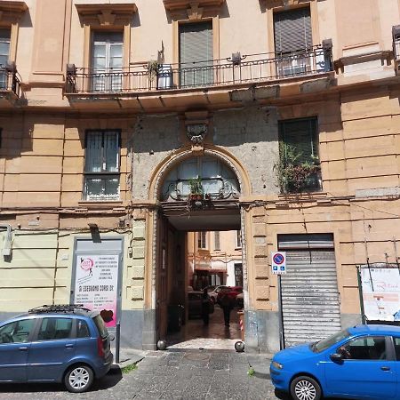 La Finestra Di Fronte Apartment Napoli Exterior foto