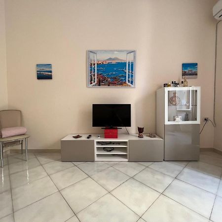 La Finestra Di Fronte Apartment Napoli Exterior foto